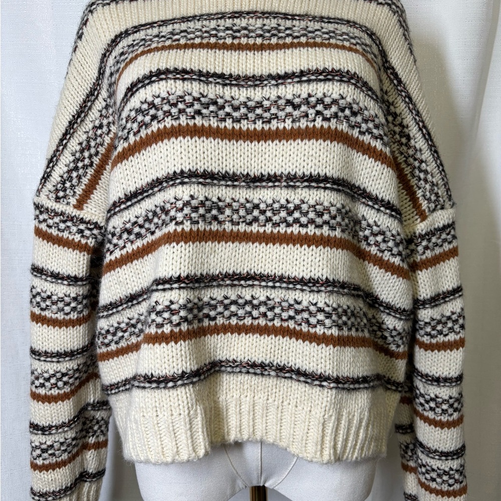 Elsamanda Elegant Striped Knit Sweater - Cream and Brown. Women’s Size L.
